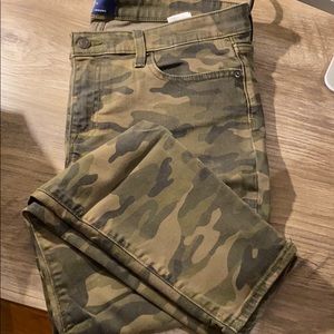 Gap Camo legging jeans